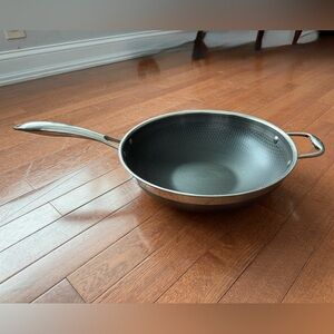 Hexclad Hybrid Non-Stick Frying Pan